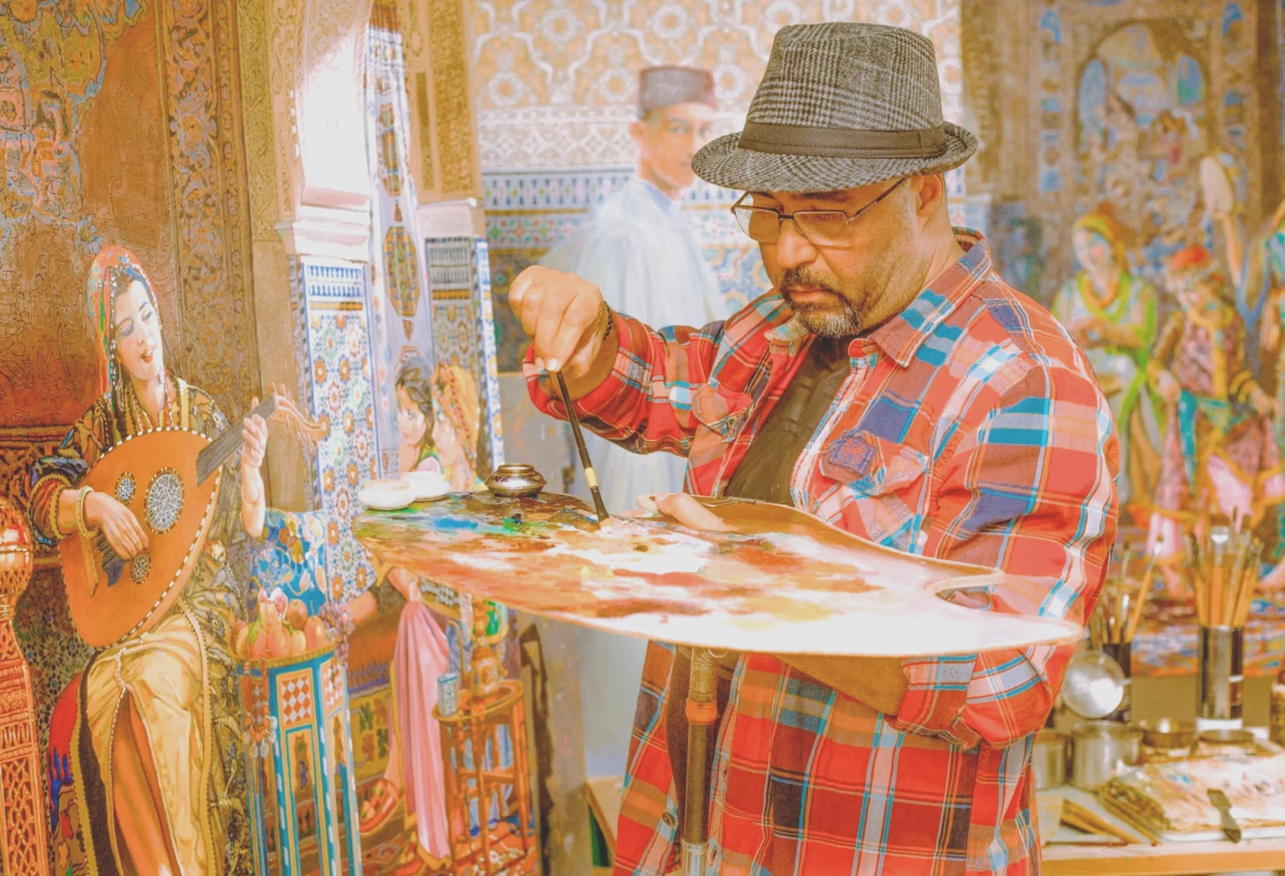 ABDERAHIM EL MADANI dans son atelier